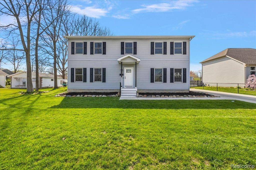 Romeo Vlg, MI 48065,251 DORSEY Street