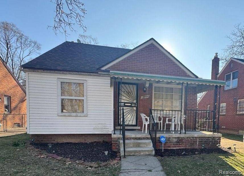 Detroit, MI 48219,19490 GREENVIEW Avenue