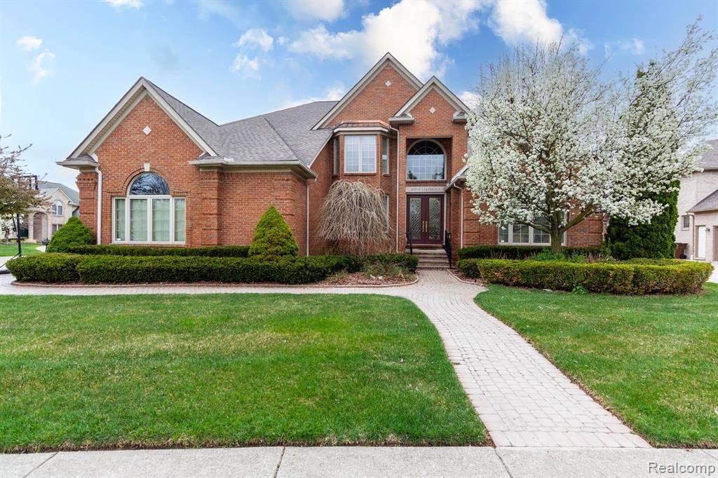Shelby Twp, MI 48315,49759 LAKEBRIDGE Drive