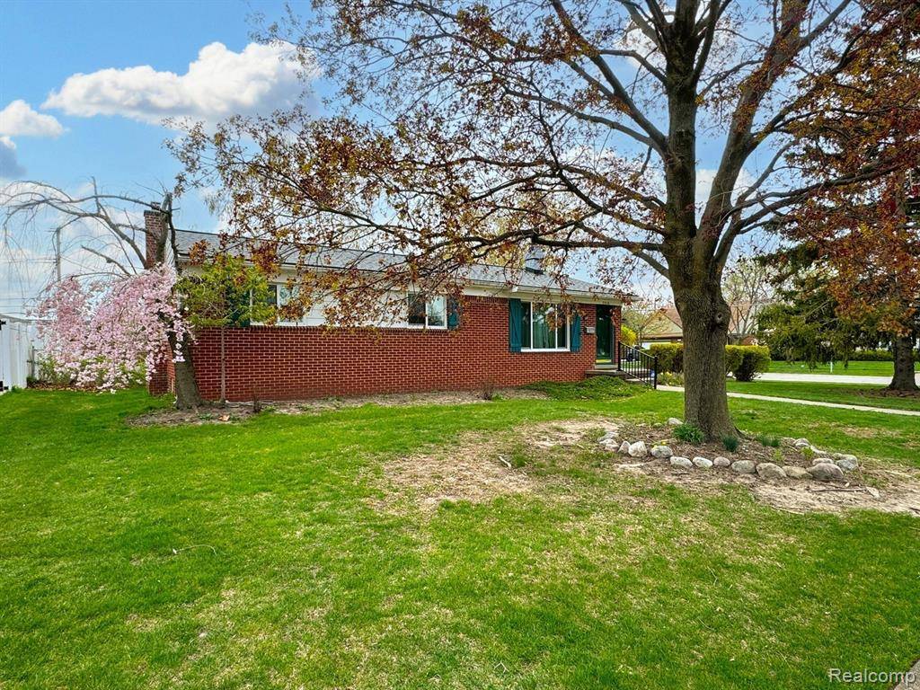 Sterling Heights, MI 48310,3506 HEIN Drive