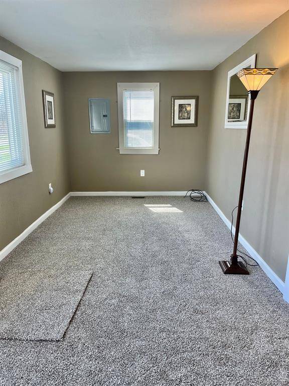 Burton, MI 48529,3102 LUDWIG Street