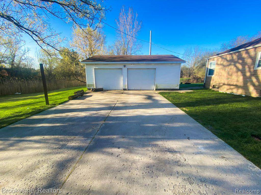 Kimball Twp, MI 48074,6935 LAPEER Road