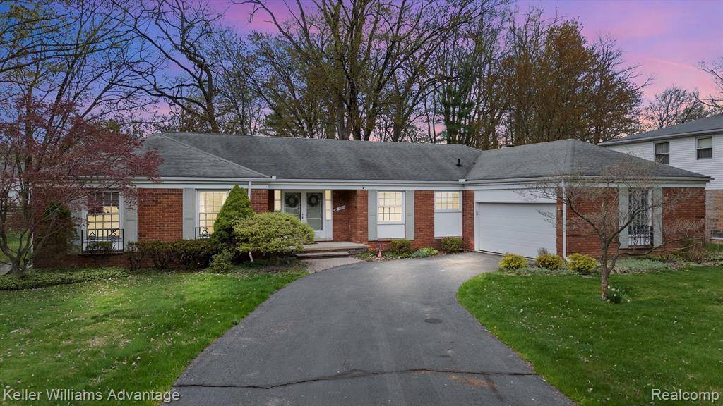 Livonia, MI 48154,16863 SHREWSBURY Street
