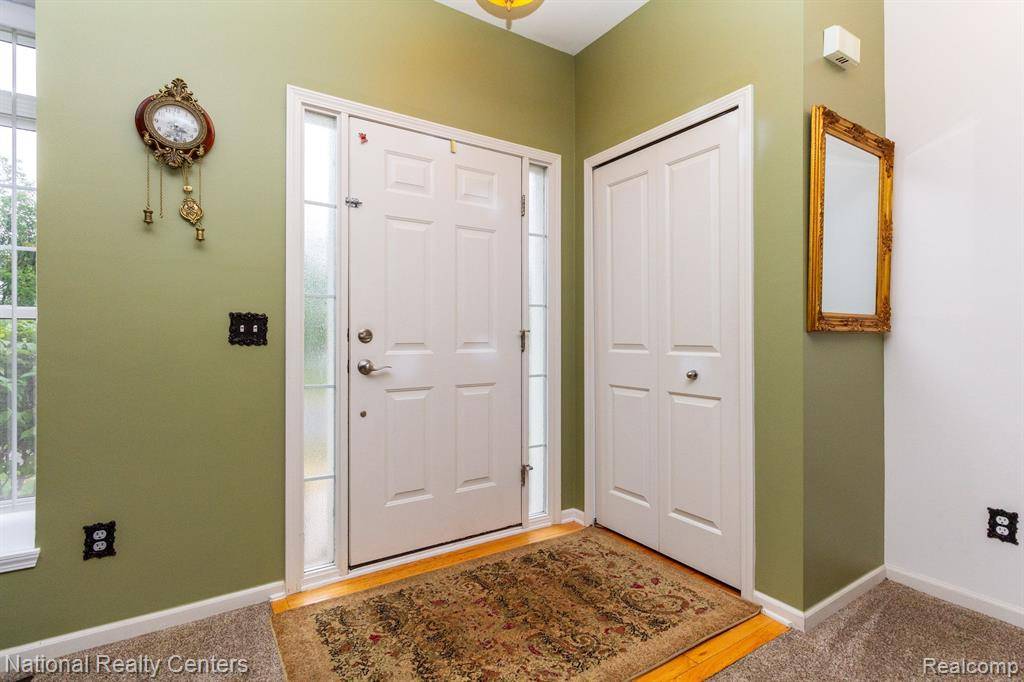 Wixom, MI 48393,179 CENTER Boulevard