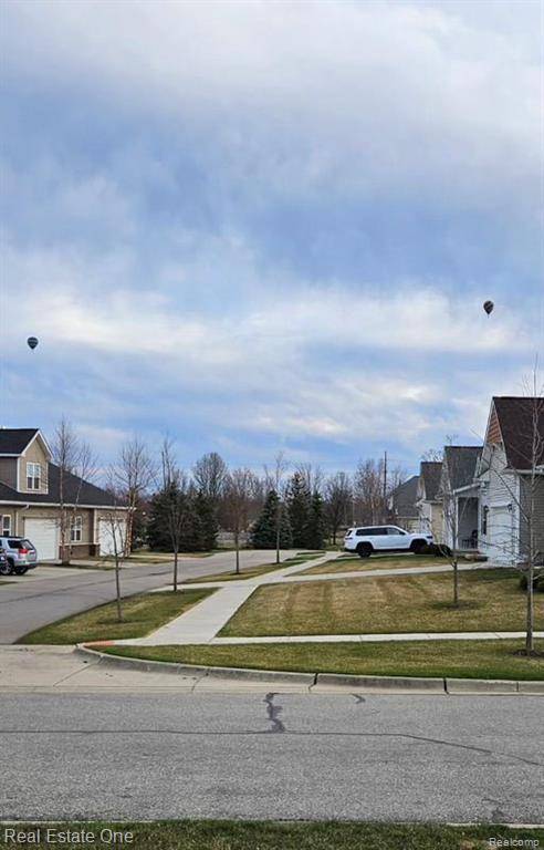 Howell, MI 48855,314 DORCHESTER Drive