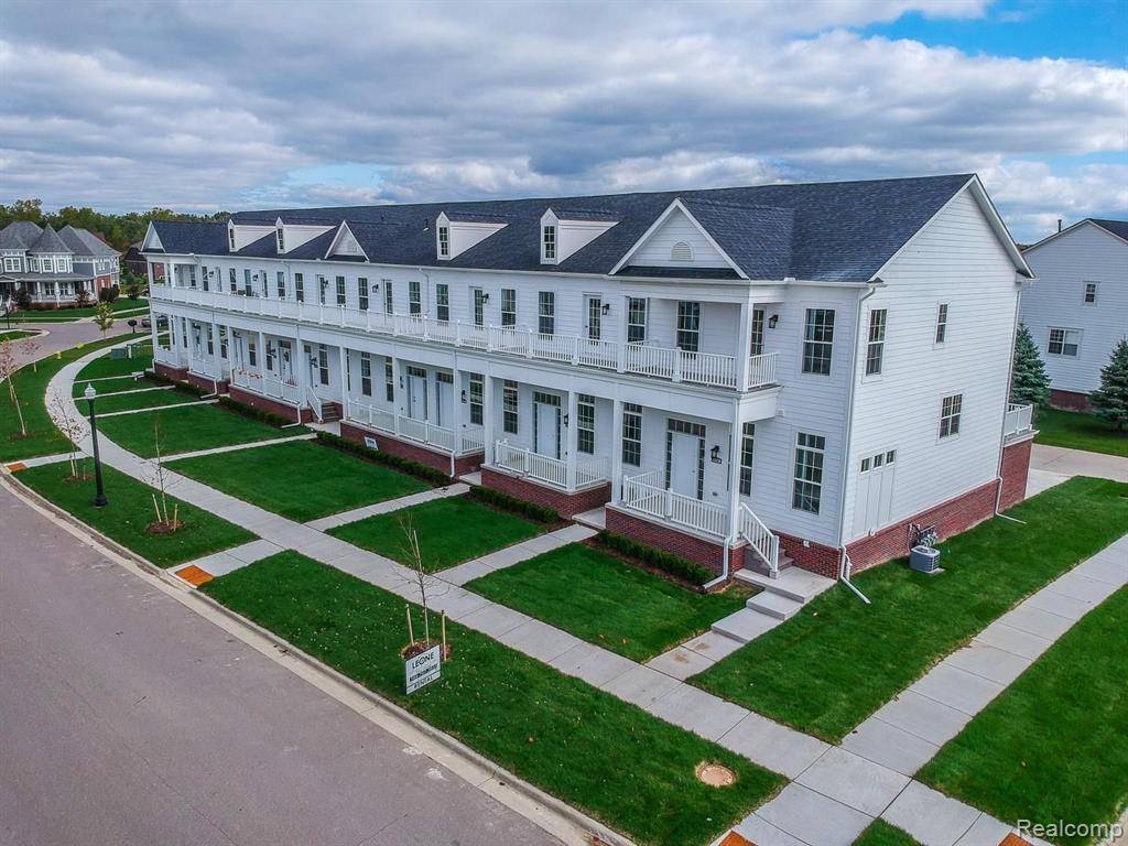 Macomb Twp, MI 48042,53438 CHAMPLAIN Street