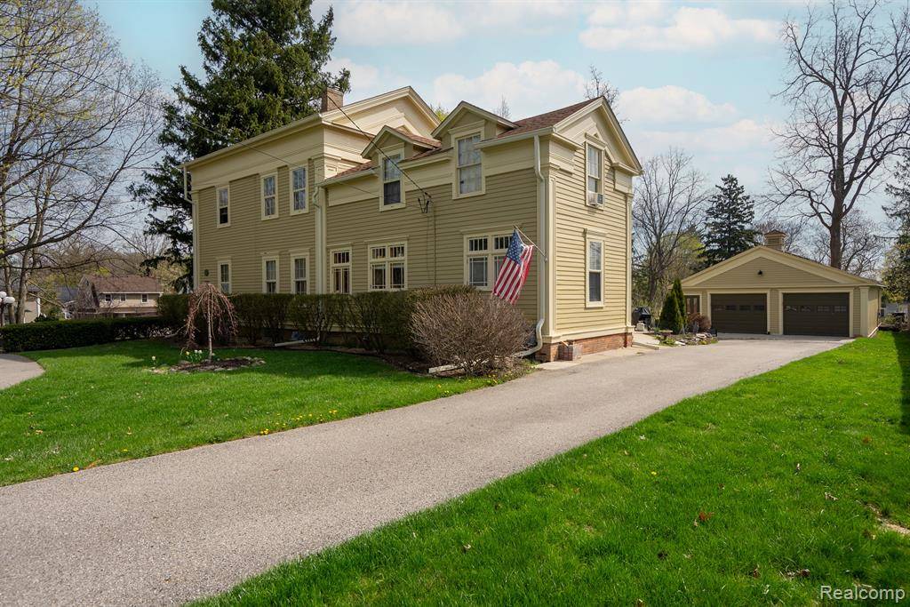 Romeo Vlg, MI 48065,117 Bradley Street