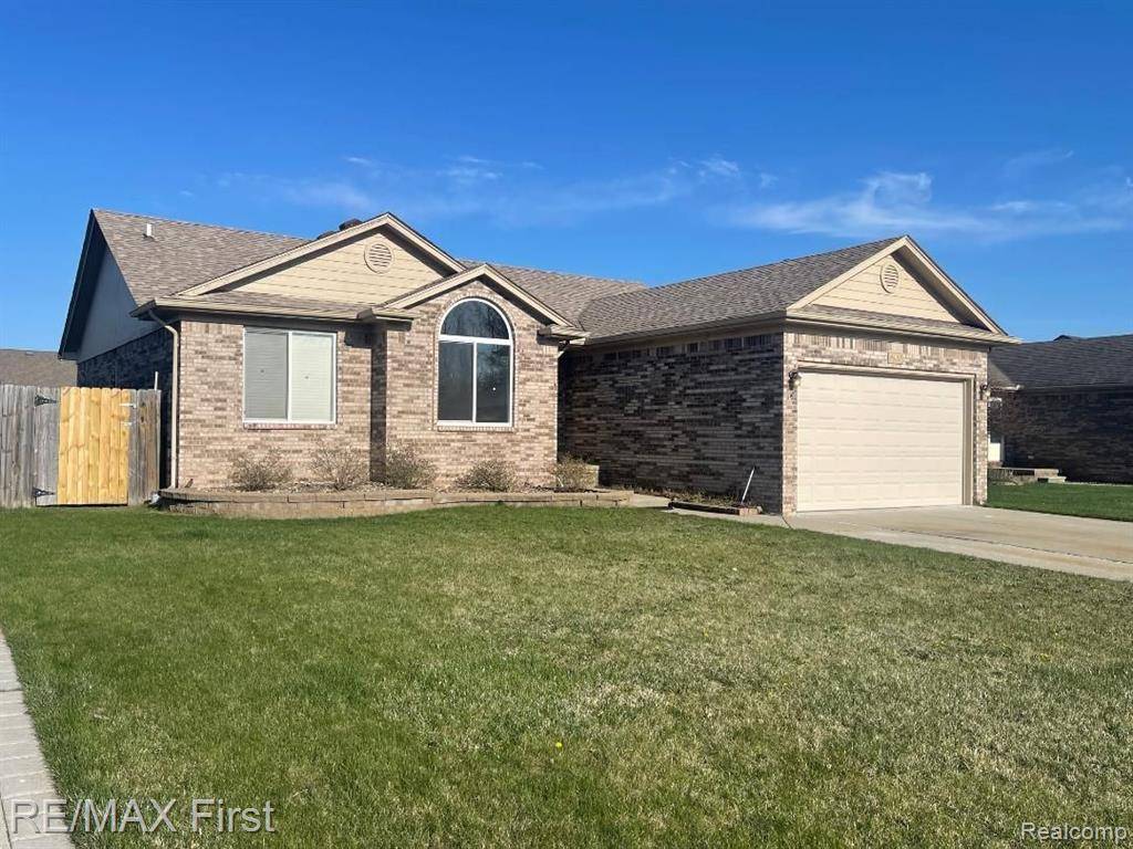 Chesterfield Twp, MI 48051,46132 ROYAL Drive