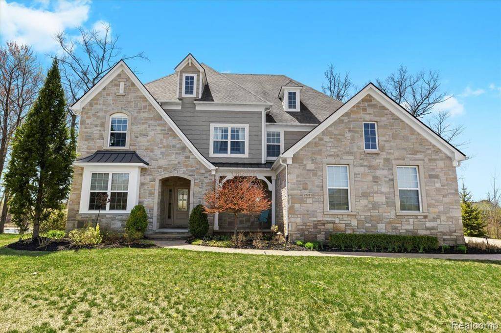 Lyon Twp, MI 48178,23281 S CROOKED TREE