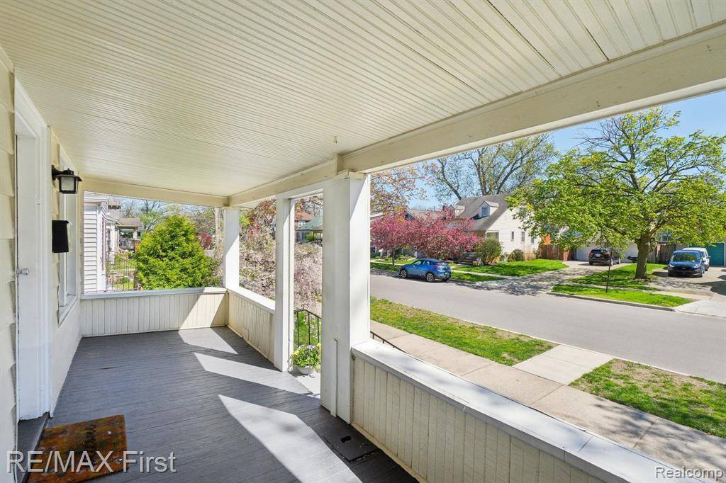 Ferndale, MI 48220,359 E CAMBOURNE Street