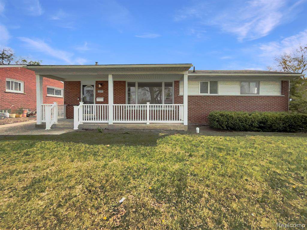 Ypsilanti Twp, MI 48198,1097 GEORGINA Drive