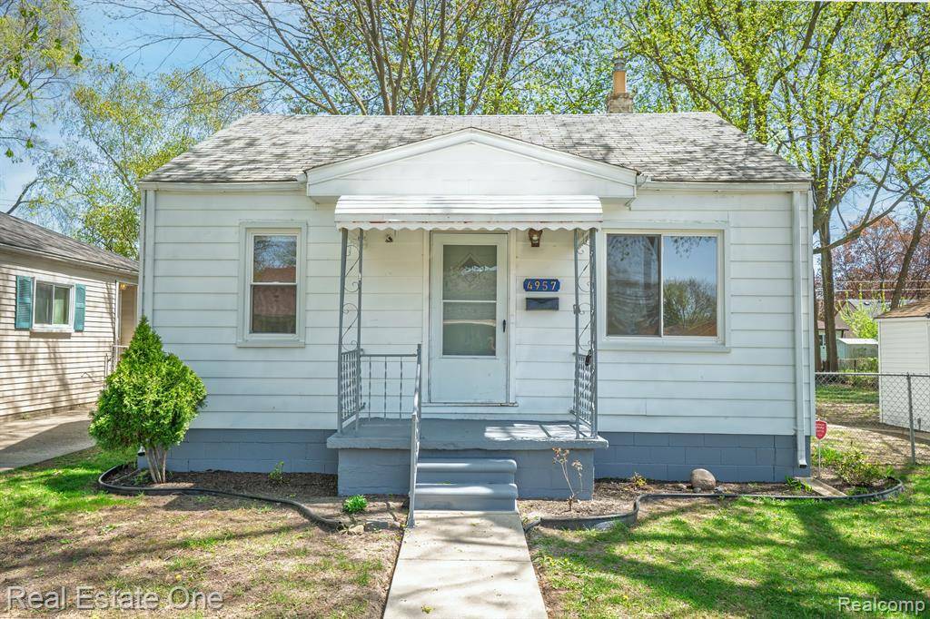 Dearborn Heights, MI 48125,4957 ZIEGLER Street