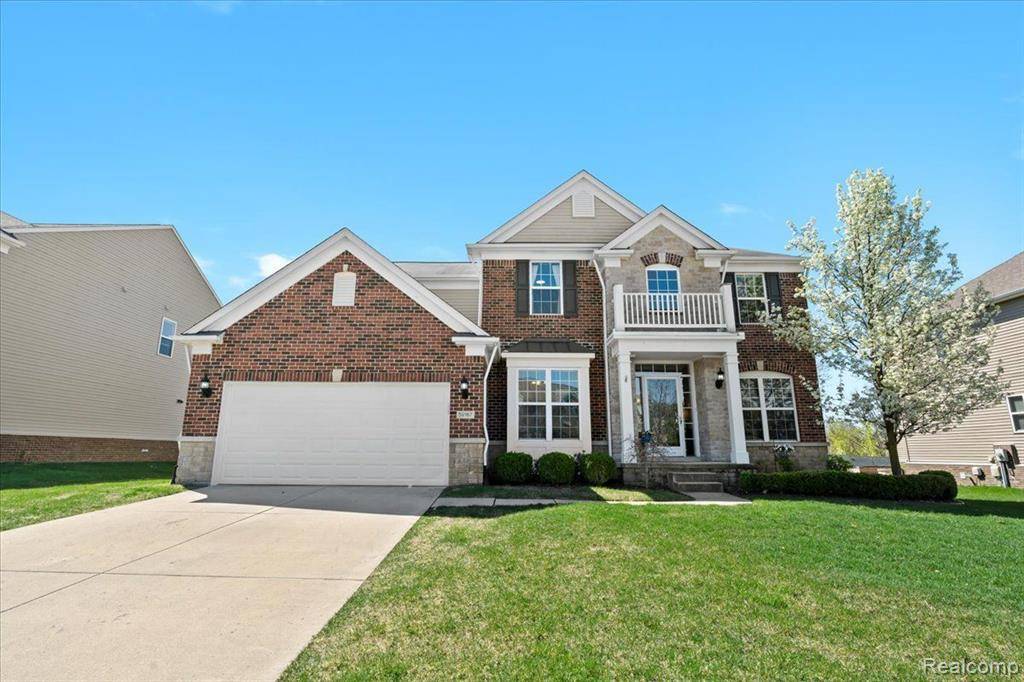 Lyon Twp, MI 48178,59187 PETERS BARN Drive