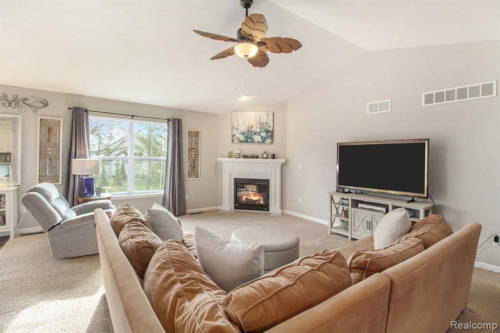 Oceola Twp, MI 48855,5956 KERRI Lane