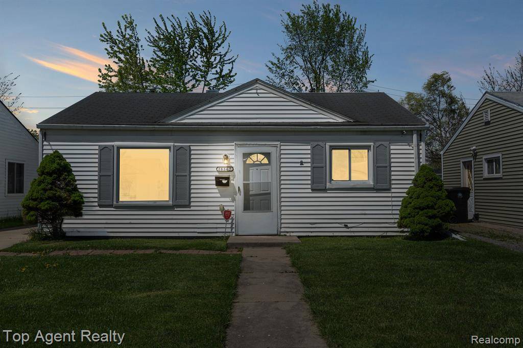 Roseville, MI 48066,28367 WAVERLY Street