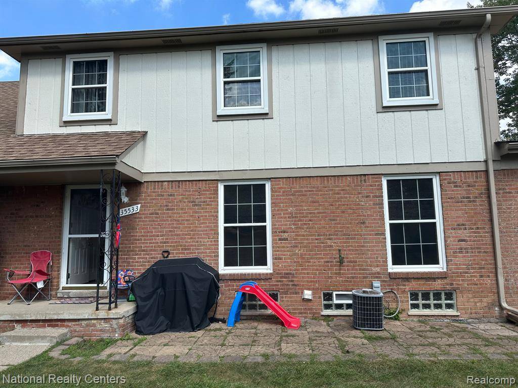 Sterling Heights, MI 48312,35533 TURNER Drive