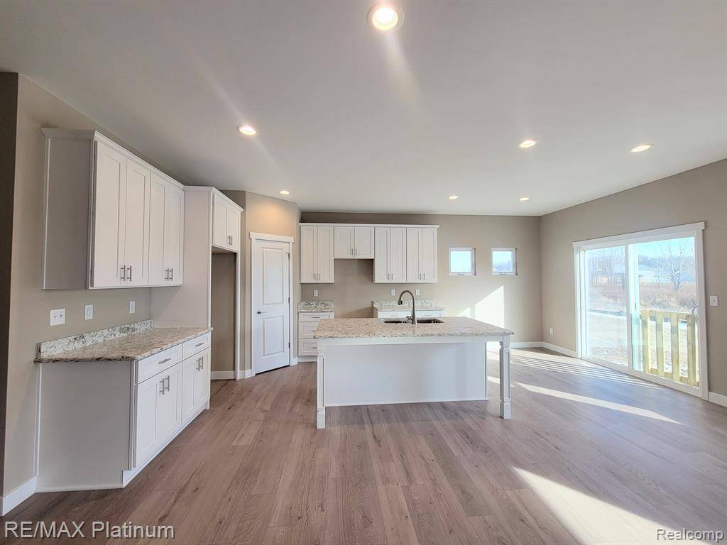 Fenton Twp, MI 48451,13192 Westwinds Drive