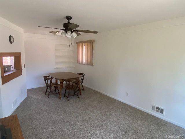 Madison Heights, MI 48071,339 ROYAL PARK Lane