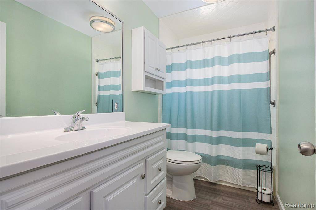 Westland, MI 48186,30890 GRANDVIEW Avenue