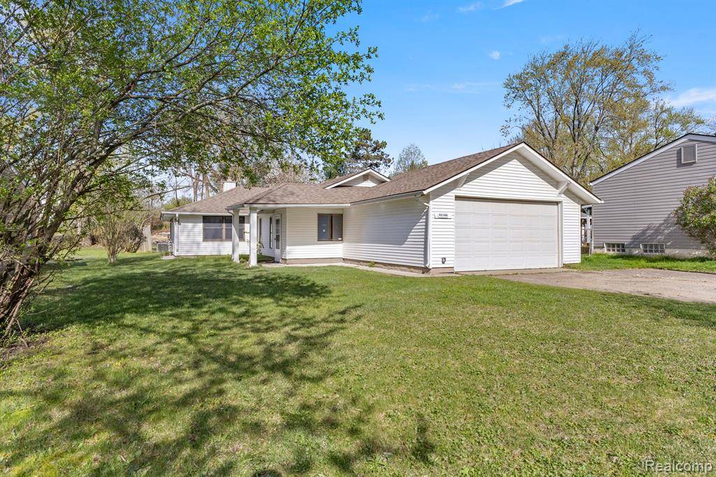 Livonia, MI 48154,15705 GREEN LANE Avenue