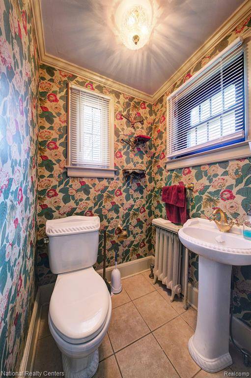 Grosse Pointe Park, MI 48230,921 BERKSHIRE Road
