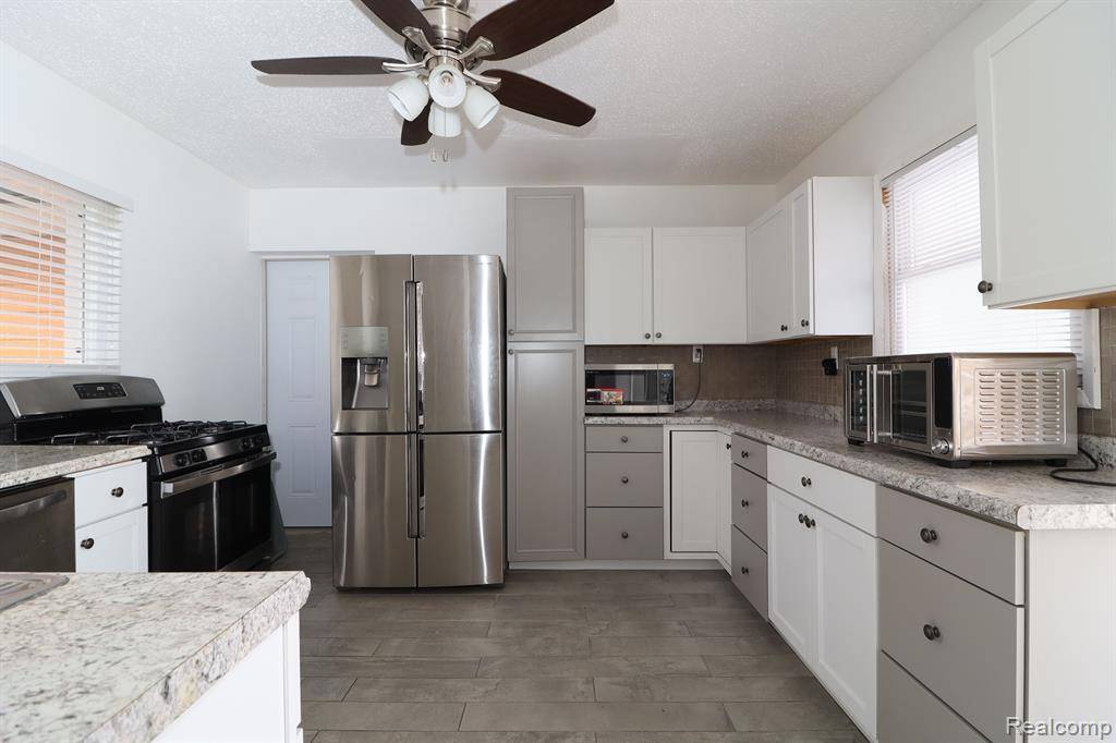 Garden City, MI 48135,31565 MARQUETTE Street