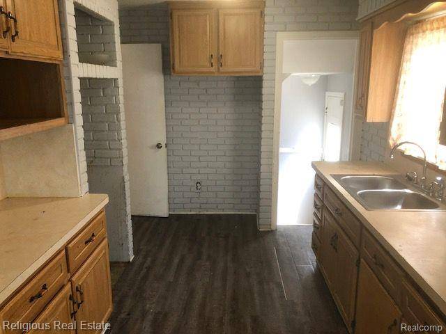 Redford Twp, MI 48239,11450  Rockland
