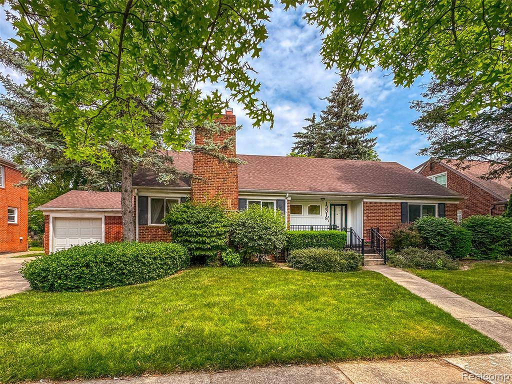 Huntington Woods, MI 48070,13318 NADINE Avenue