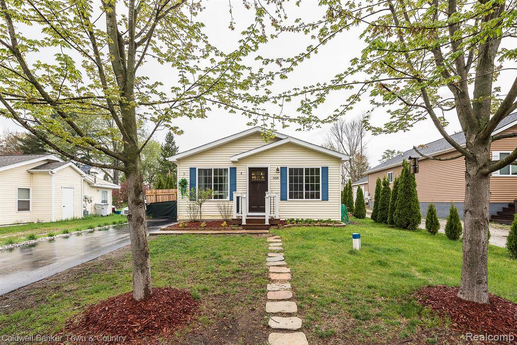 Hamburg Twp, MI 48169,3325 JUNIOR
