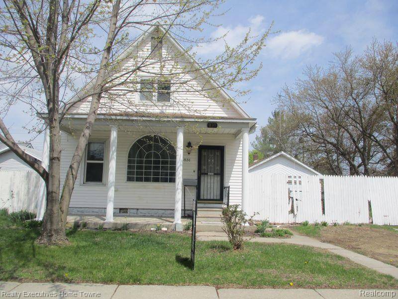 Port Huron, MI 48060,831 BANCROFT Street