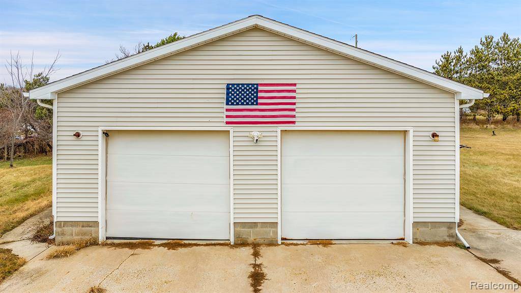 North Branch Twp, MI 48461,5714 FIVE LAKES Road
