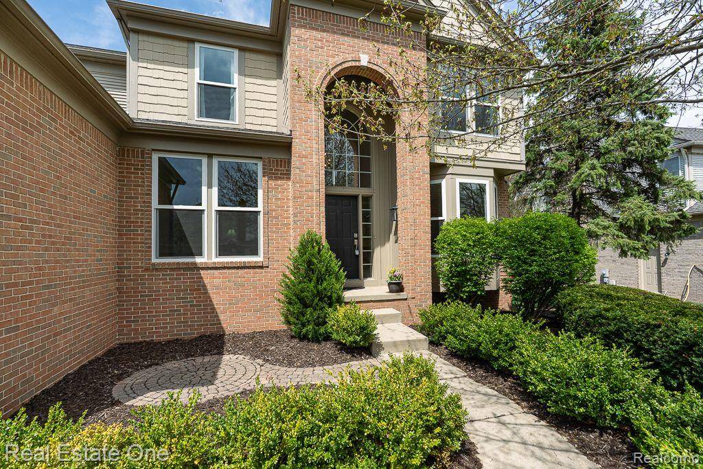 Rochester, MI 48307,1891 BEAVER CREEK Drive