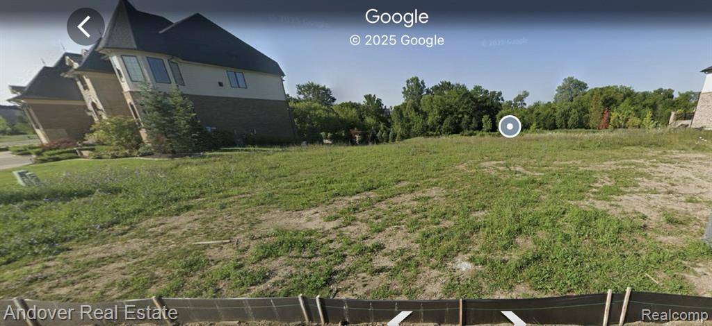 Northville Twp, MI 48168,18929 FLORISSANT Drive