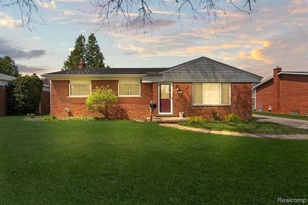 Livonia, MI 48154,14143 Bainbridge Street