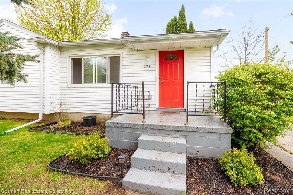 Pontiac, MI 48340,137 W SHEFFIELD Avenue
