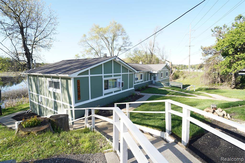 Highland Twp, MI 48356,1298 E HIGHLAND Road