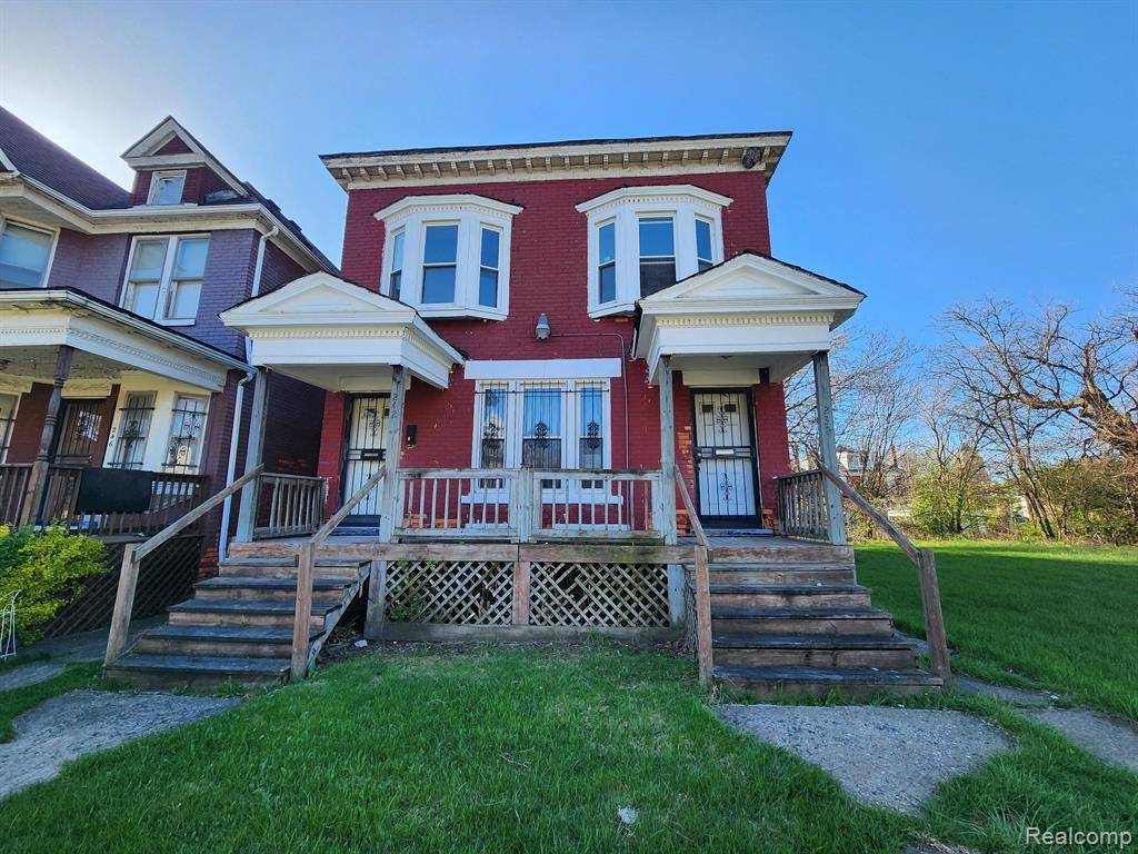 Detroit, MI 48202,242 E EUCLID Street