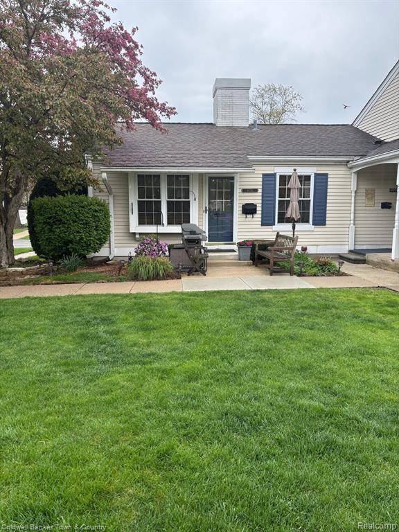Novi, MI 48167,41781 ONAWAY Drive