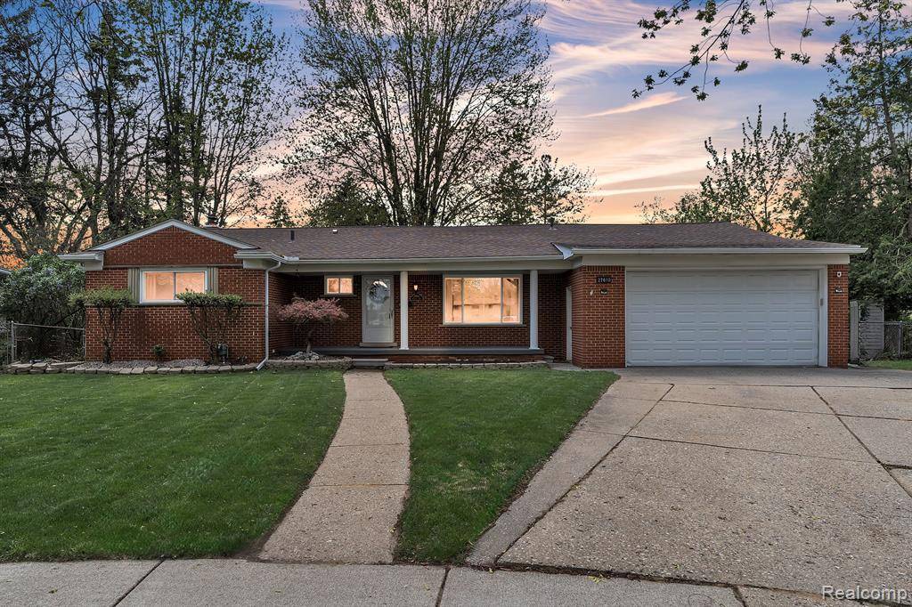 Warren, MI 48093,27610 DENMAR Drive