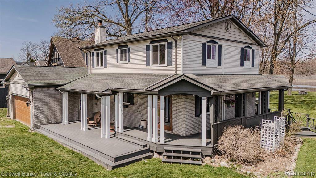 Hamburg Twp, MI 48189,4405 SHOREVIEW Lane