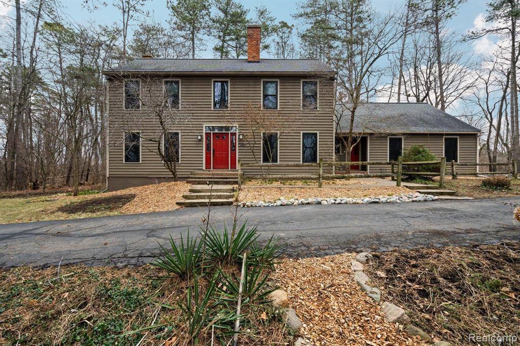 Scio Twp, MI 48103,1827 HIGH HOLLOW Drive