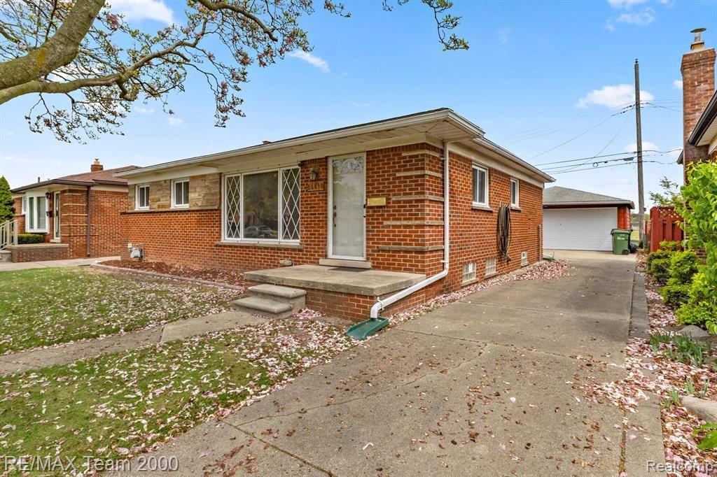 Allen Park, MI 48101,14610 N YOST Avenue
