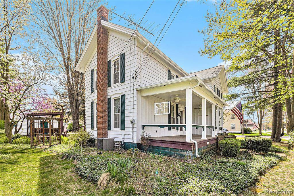 Pinckney Vlg, MI 48169,310 E UNADILLA Street