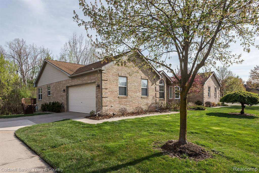 Canton Twp, MI 48187,338 CHERRY HILL POINTE Drive