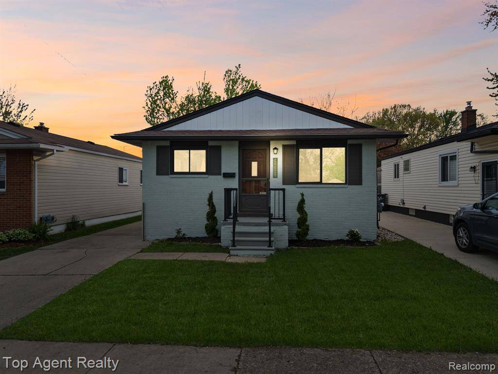 St. Clair Shores, MI 48080,20624 AVALON Street