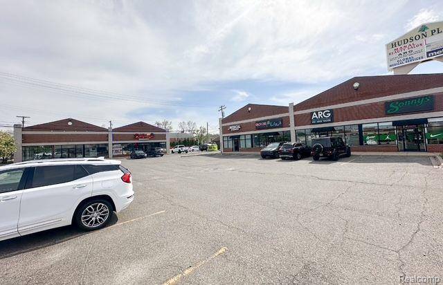 Dearborn, MI 48124,22827 MICHIGAN Avenue