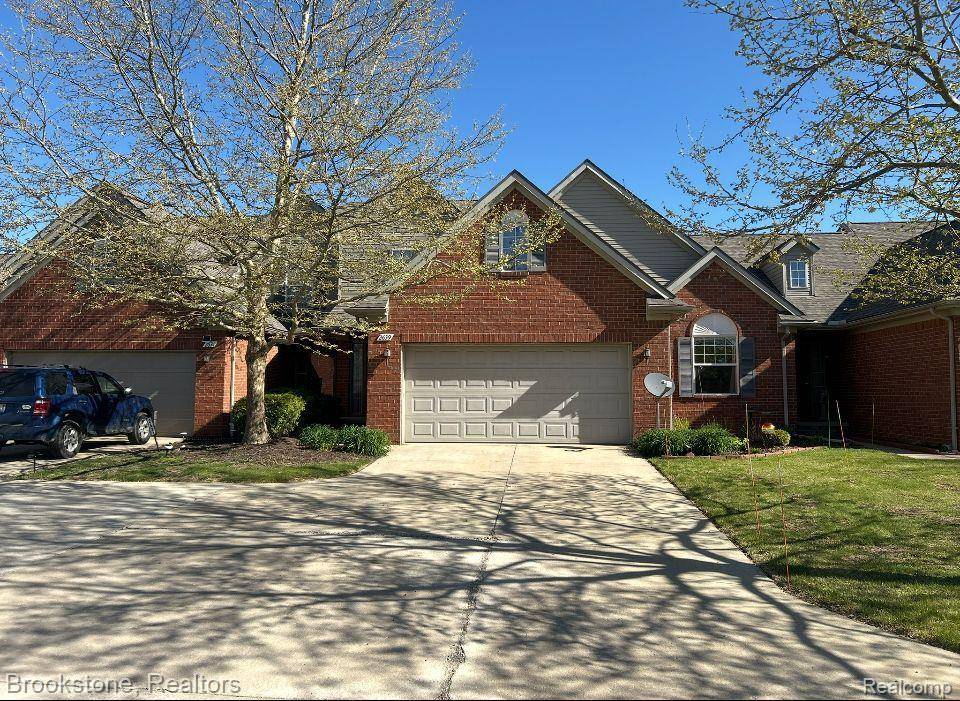 Ypsilanti Twp, MI 48198,2639 BLUEWATER Street