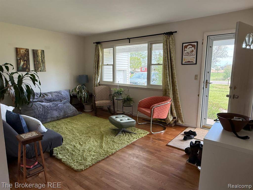 Flint Twp, MI 48473,5152 MAPLE Avenue