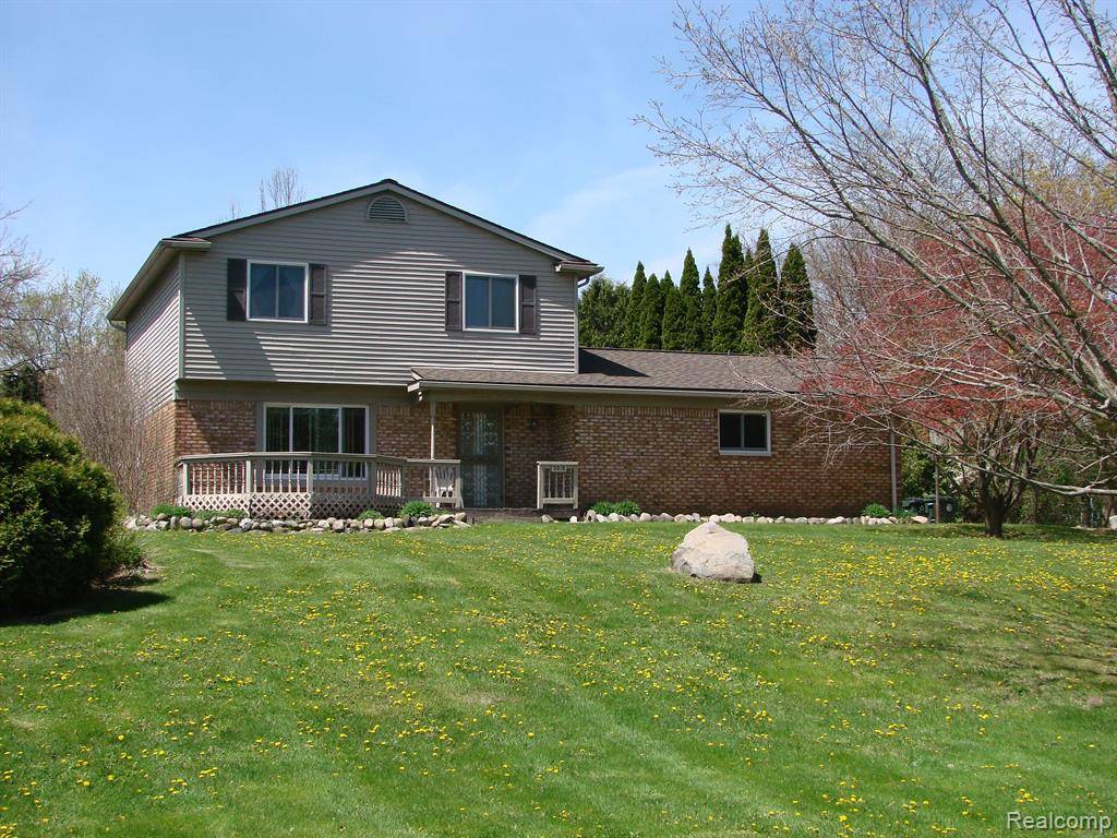 Orion Twp, MI 48360,3818 HI DALE Drive