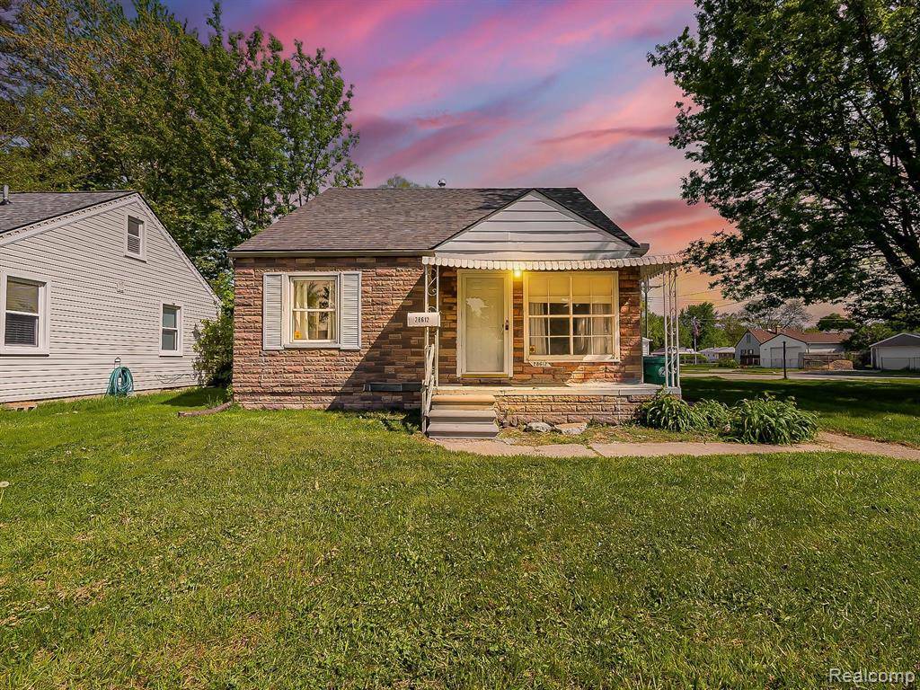 Garden City, MI 48135,28612 KRAUTER Street